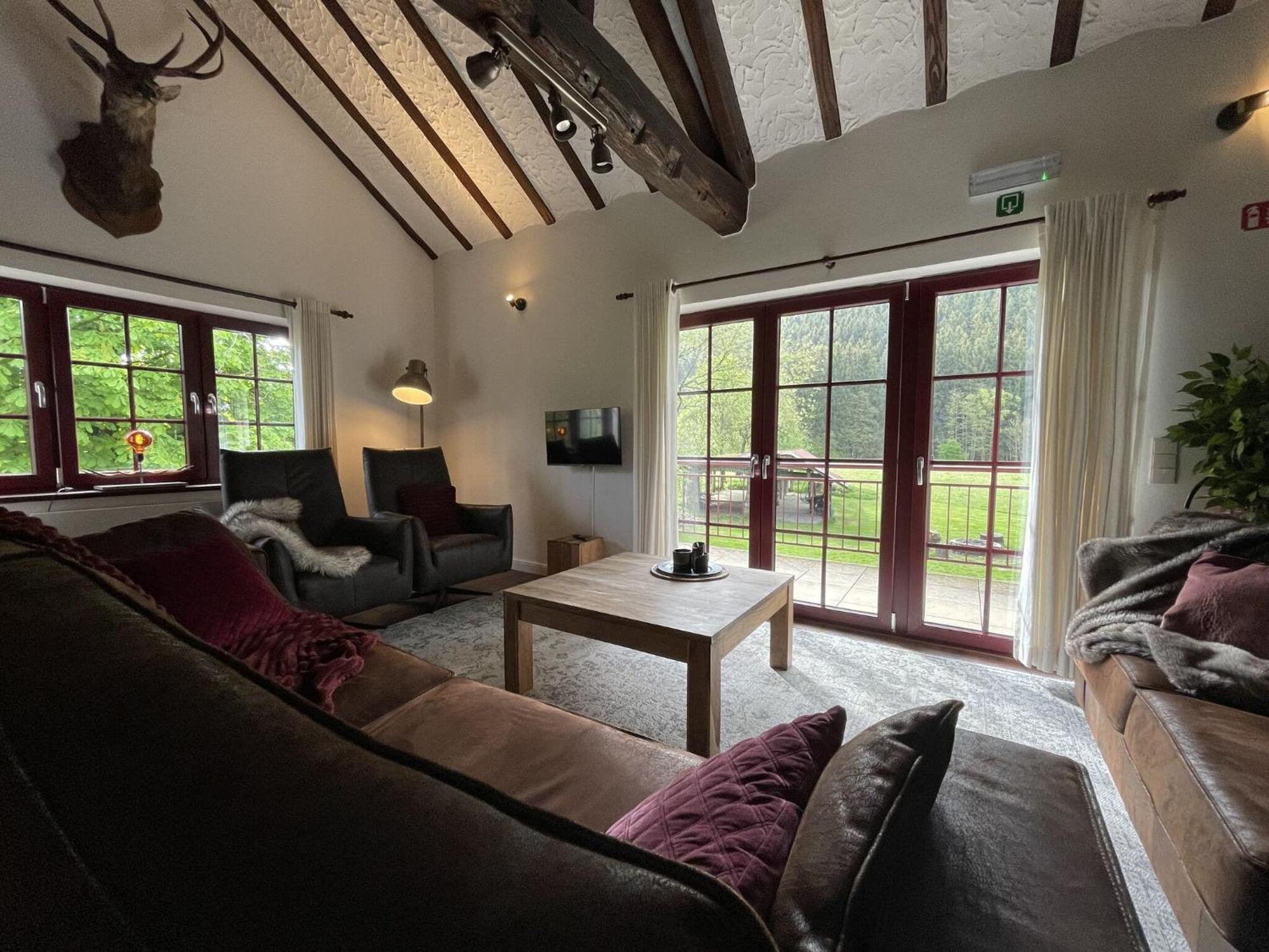 Ardennes Villa With Riverside Garden And Views Atzerath Esterno foto